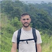 Entrenador personal de actividad física o si es necesario de algún deporte en concreto